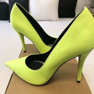Zara Neon Pumps